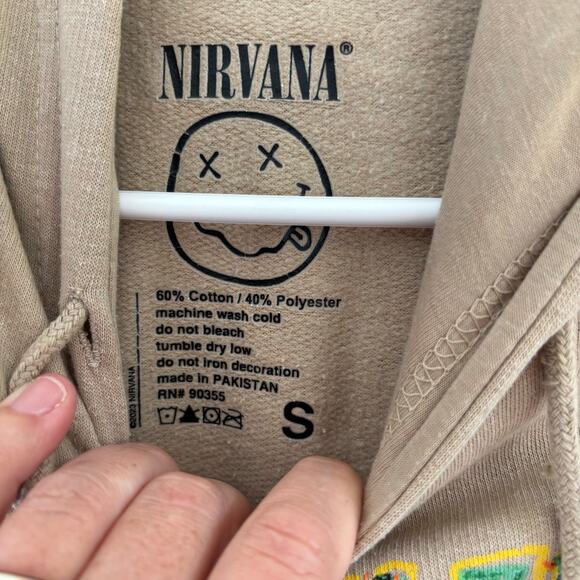 Nirvana Men's Tan Hoodie Sweatshirt Size Small - Picture 3 of 5